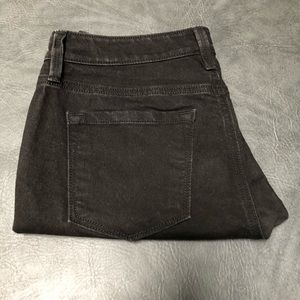 Women’s skinny jeans